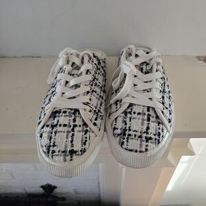 Zara Slip Ons Women's Tweed White and Black Shoes Athletic